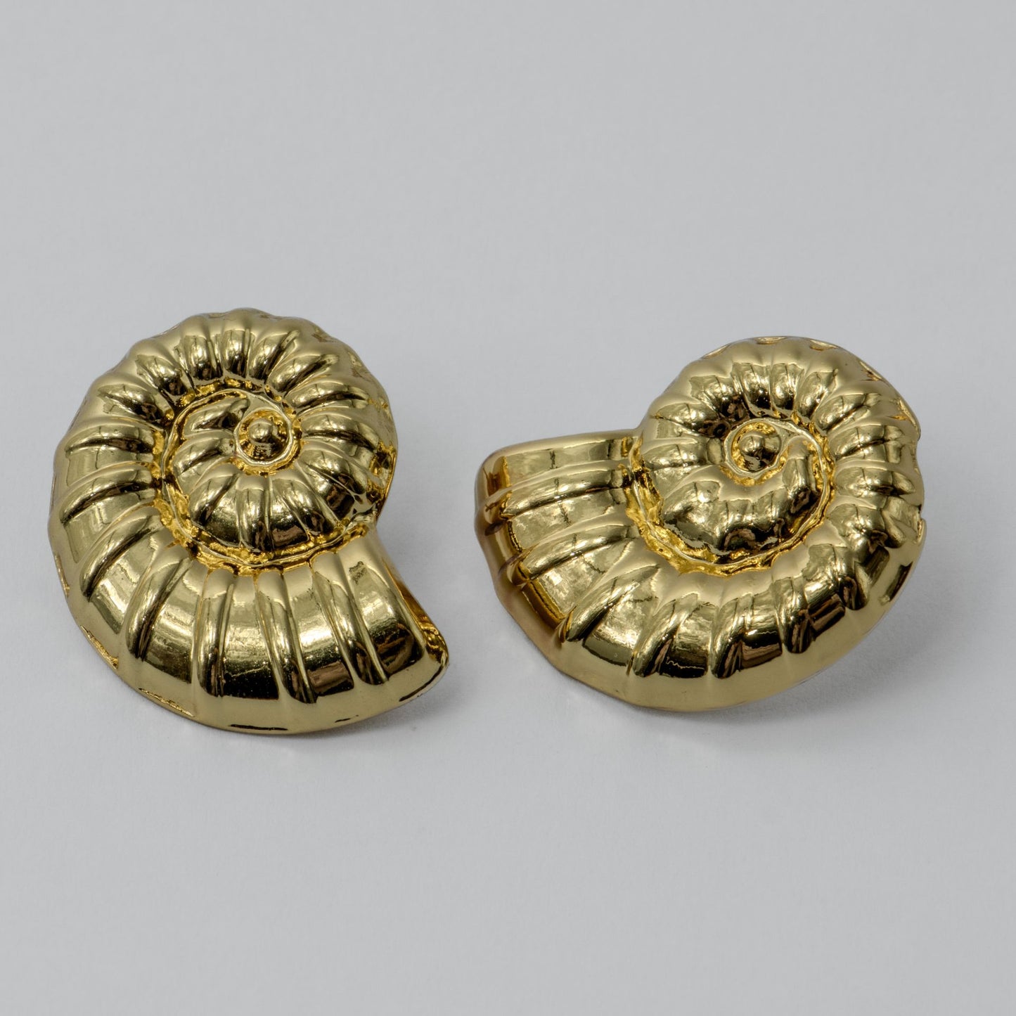 ARETES AMELIA