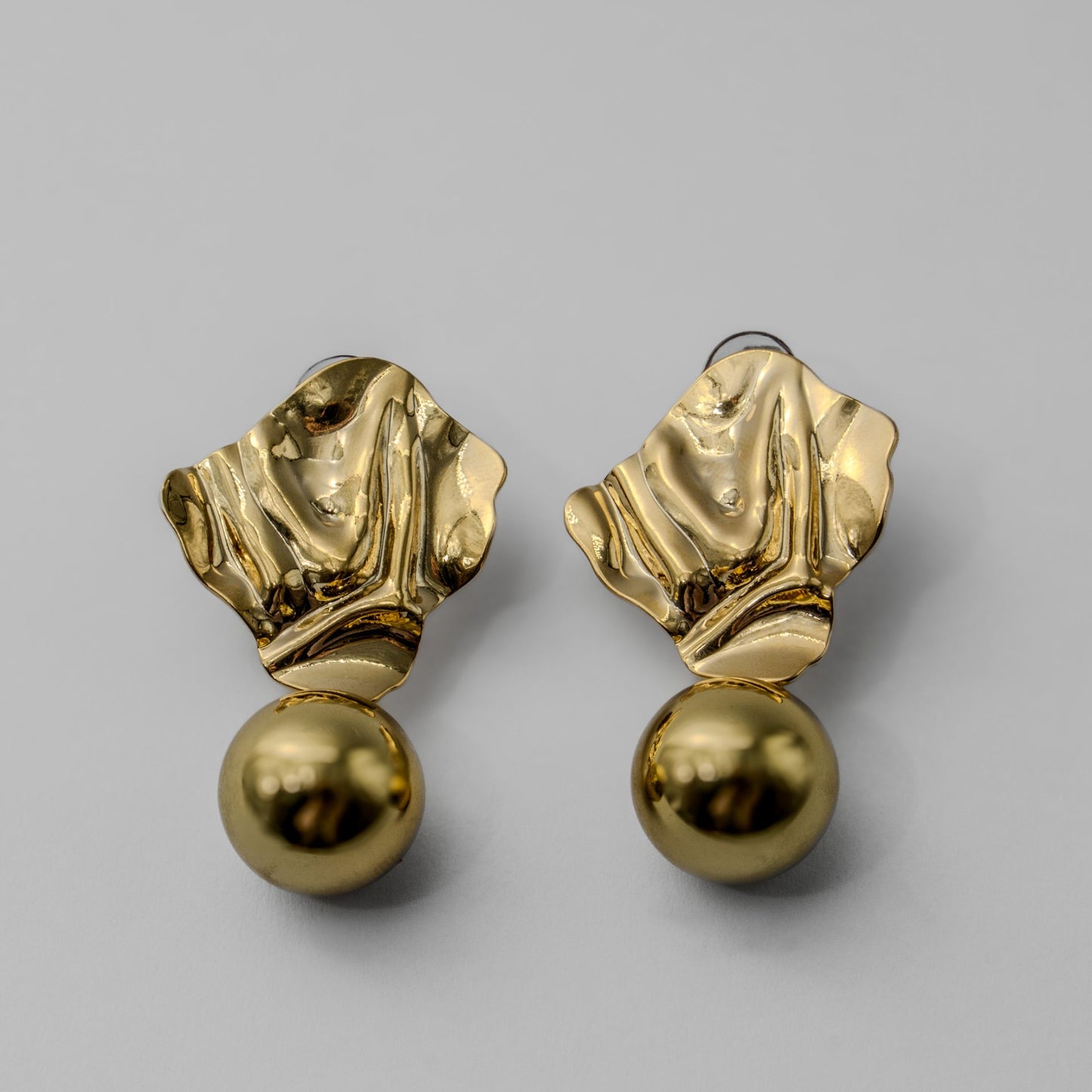ARETES JULIANA